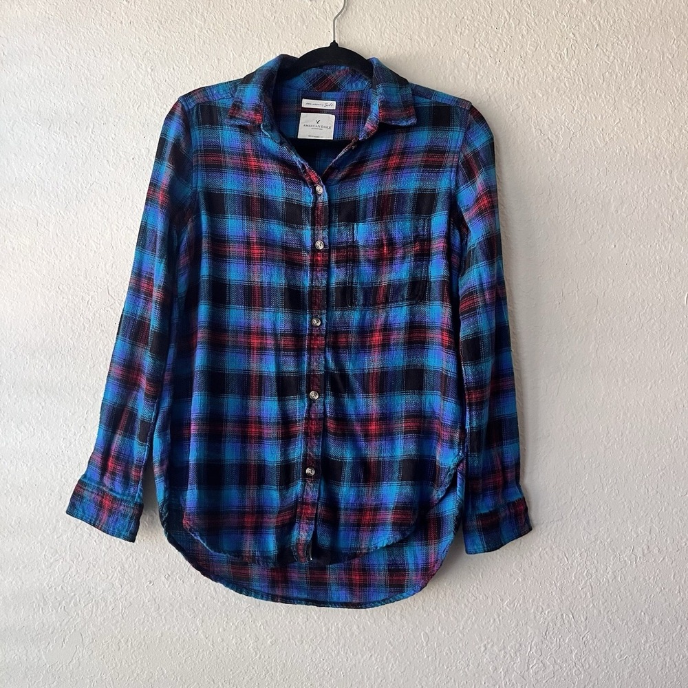 American Eagle Outfitters Boyfriend Fit Soft Plaid Button down Shirt Size XS
